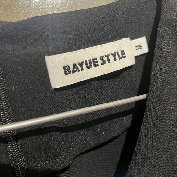 2 oversized Japanese style dresses - Picture 6 of 8